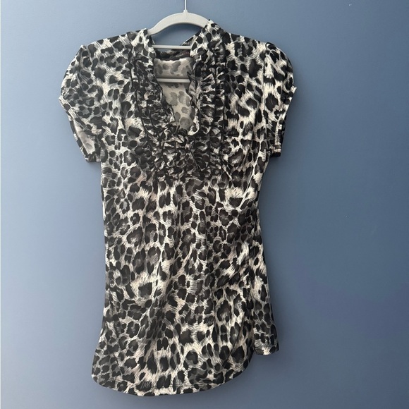 Tops - Leopard Print Ruffled Women's Top
